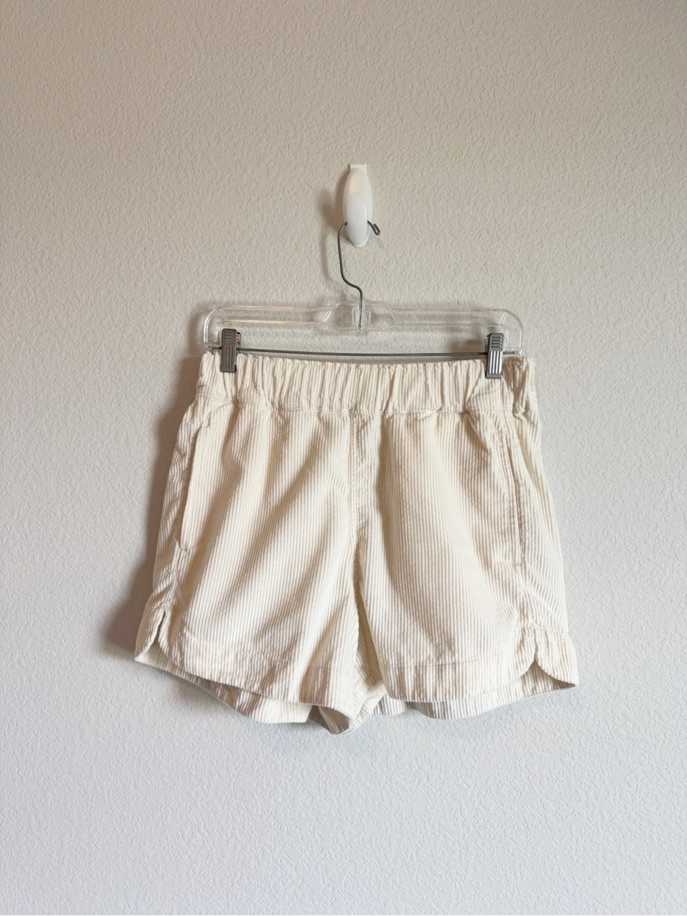 AYR Tahitian Vanilla Staycation Corduroy Pull On Shorts Size Small